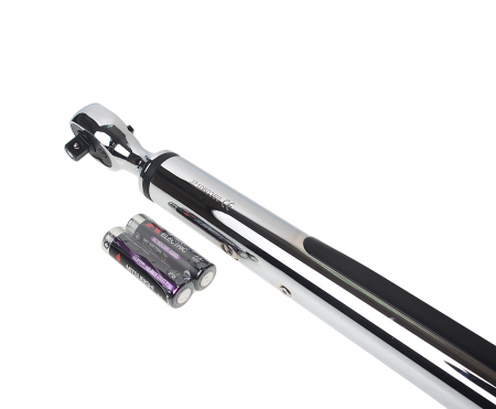 JTC Ключ динамометрический 3/8" 7-135Нм 435мм с цифровой индикацией JTC